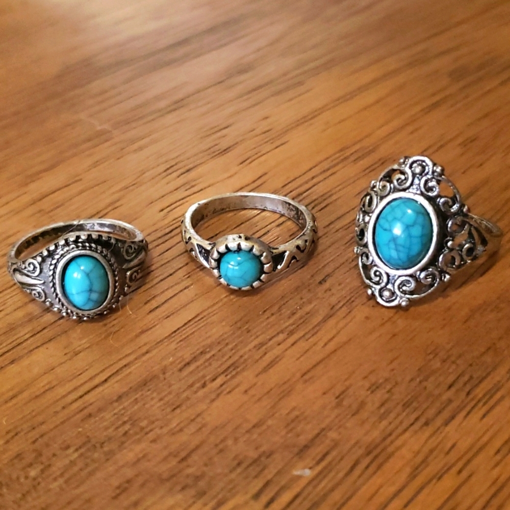 Three antique rings